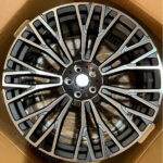 Кованые разноширокие диски R22 для BMW X5 G05, X6 G06, X7 G07